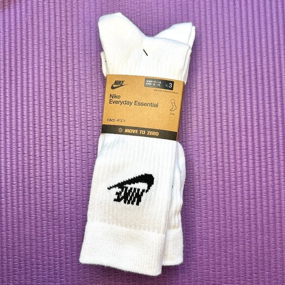 3 Pairs Nike Sportswear Everyday Essential Crew Sock Dri-Fit Mens 8 -12 L Train - Picture 1 of 6